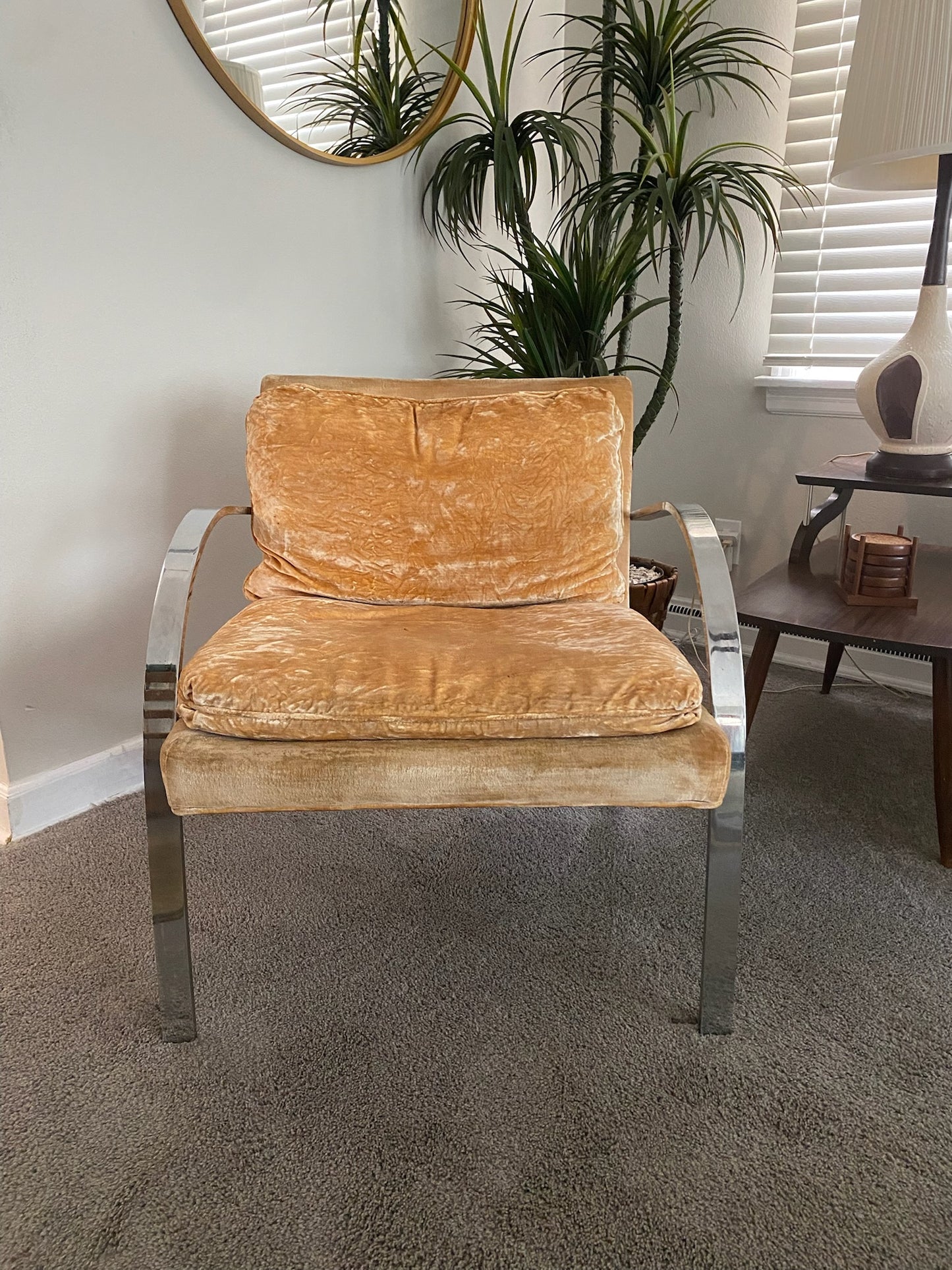 Vintage Flair lounge chair